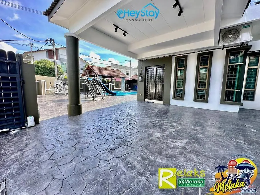 Villa 20Pax4B3B Privatepool /Karaok/Pooltable/Bbq Malacca